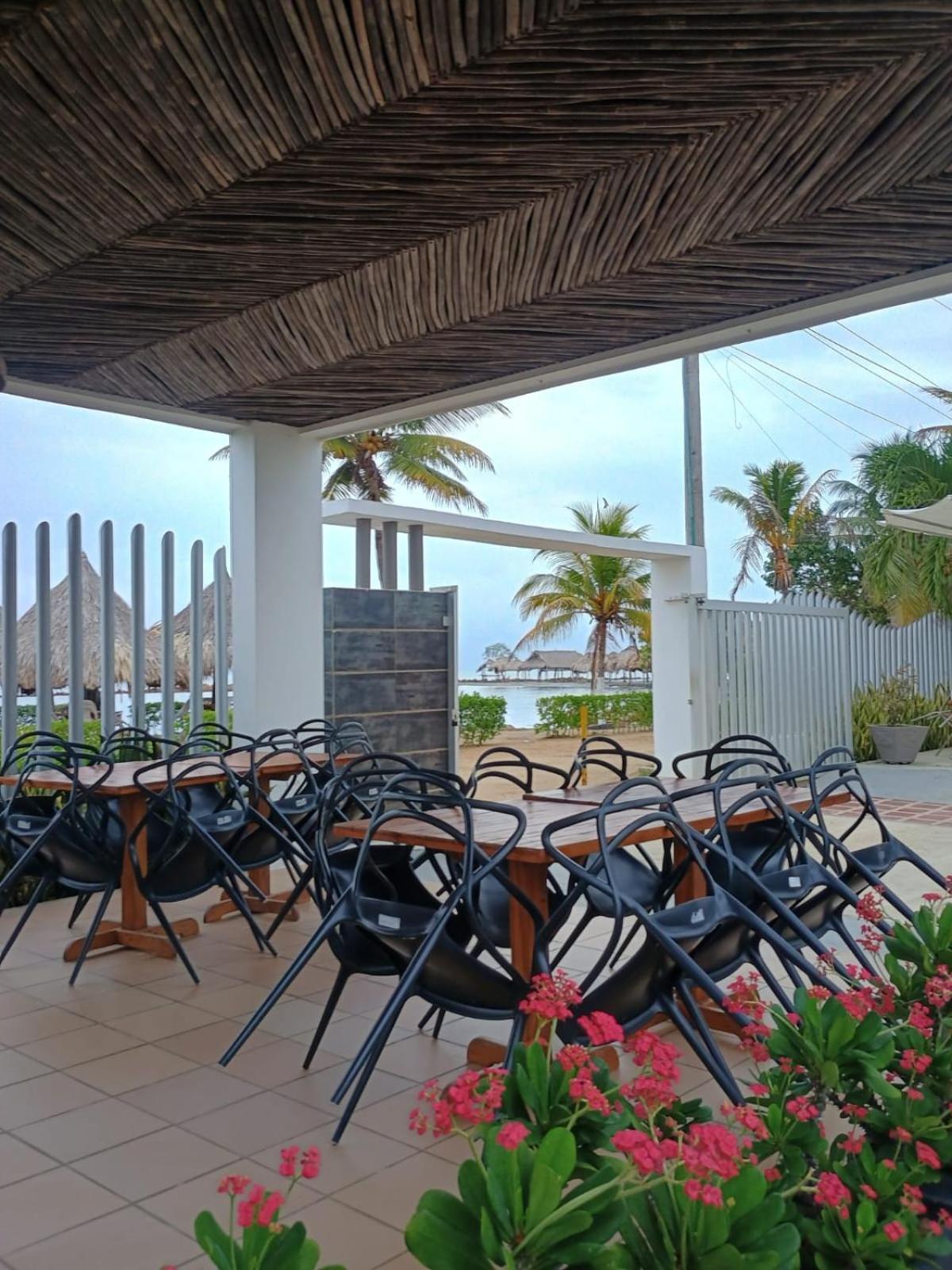 Hotel La Fragata Coveñas Exterior foto