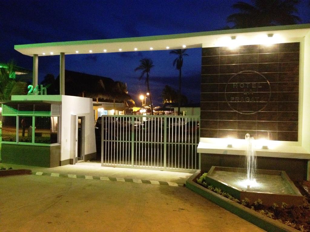Hotel La Fragata Coveñas Exterior foto